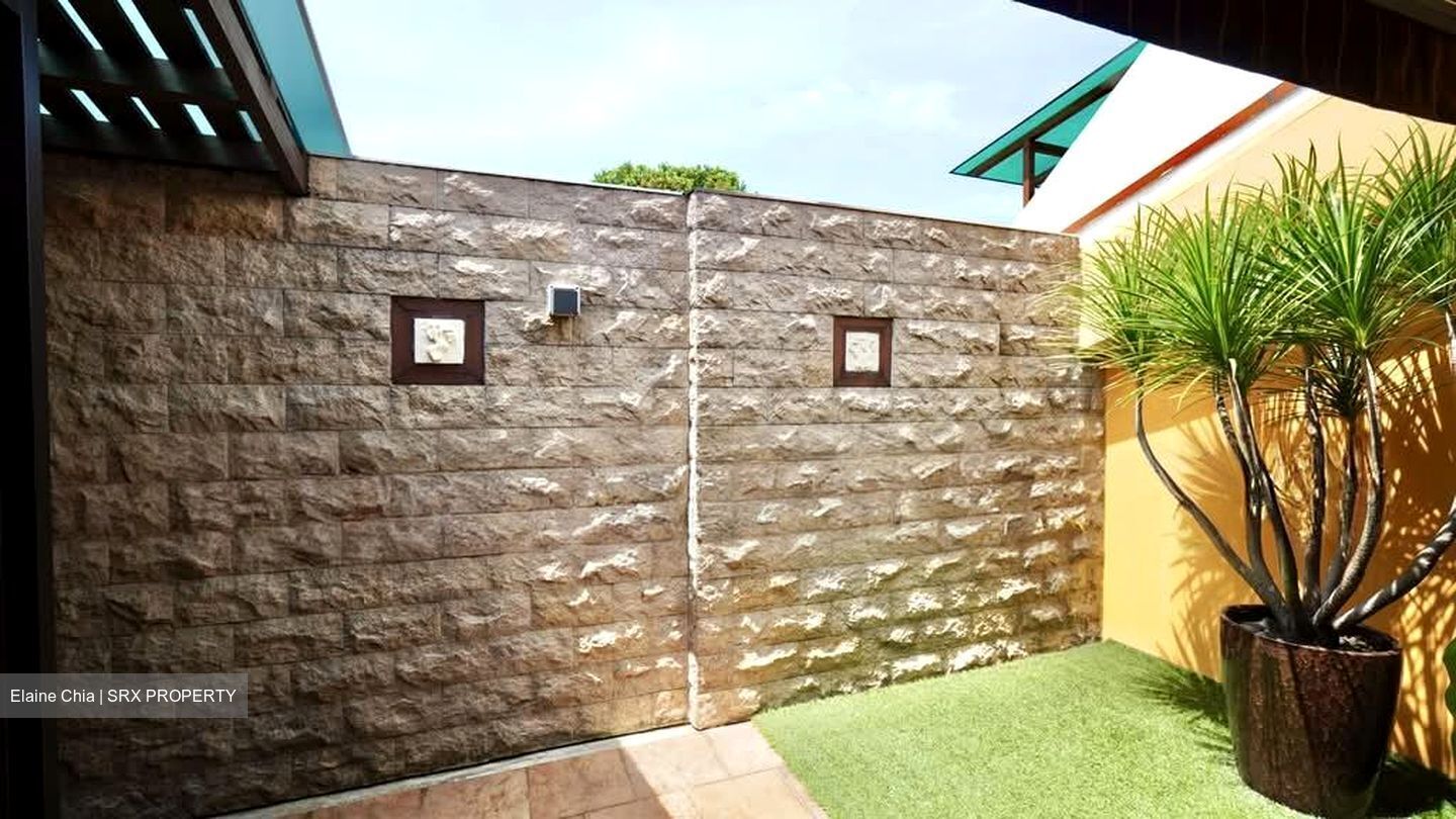 Sennett Terrace (D16), Terrace #535347831